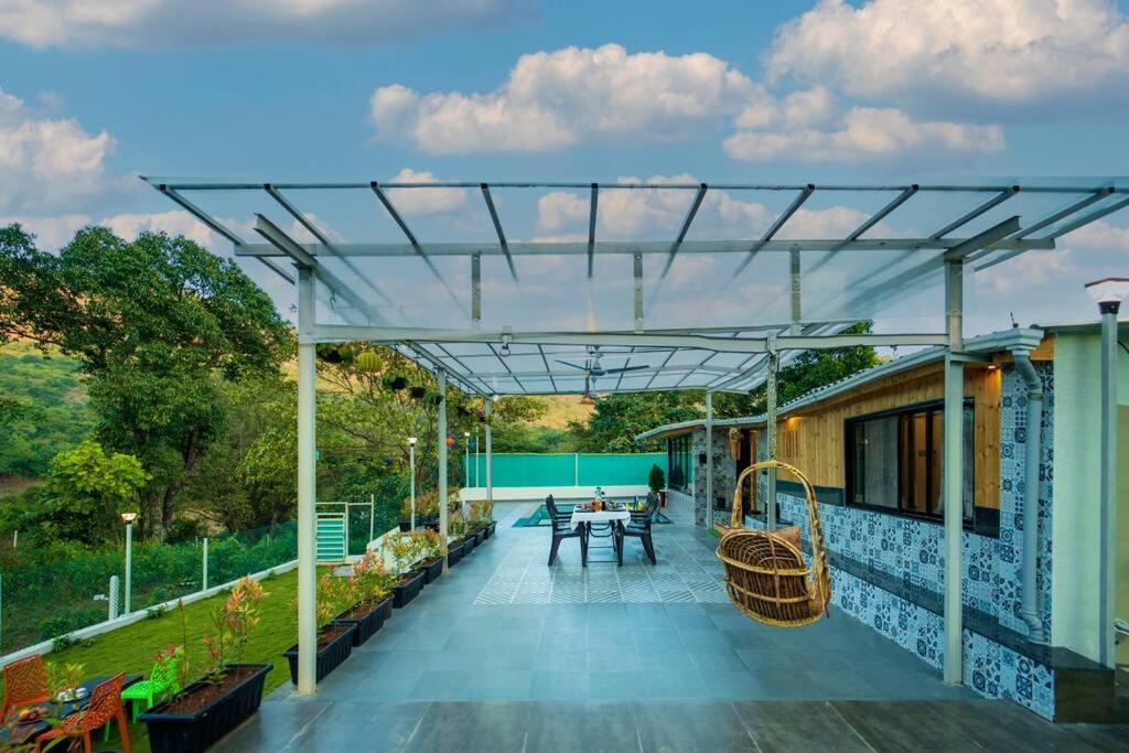 Spicy Mango Lakeside Abode - Luxurious Villa In Pawana لونافالا المظهر الخارجي الصورة